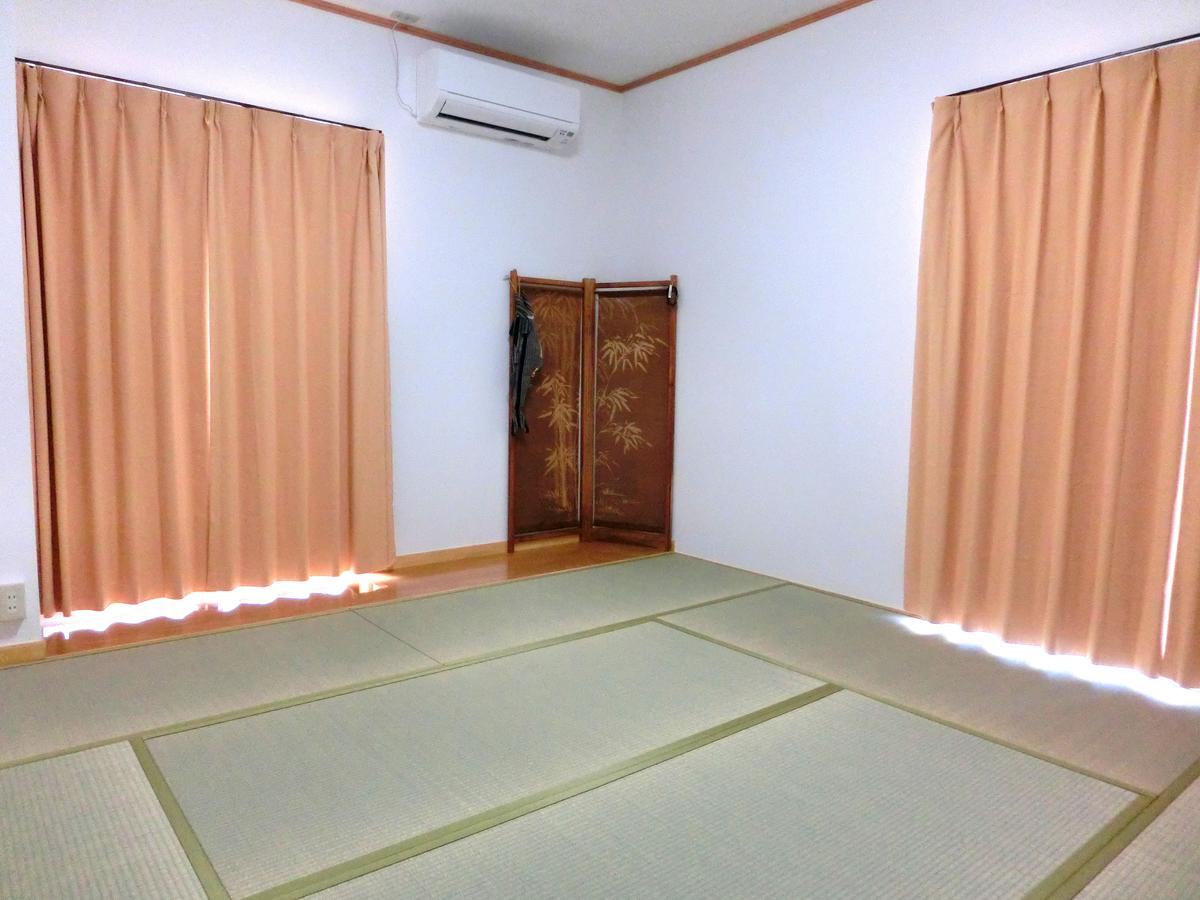 Guesthouse Famusuton Iwamicho Экстерьер фото